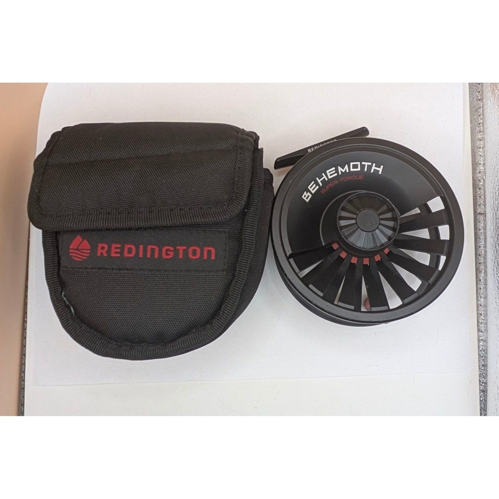 Redington Behemoth Fly Fishing Reel 7/8 WT Black with Protective Case